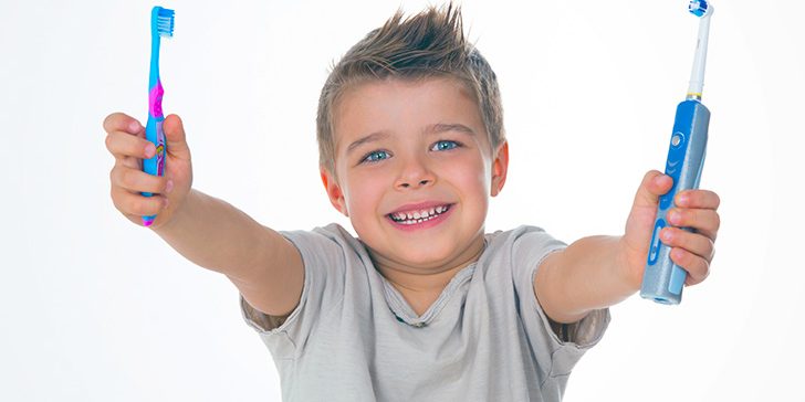 cocuklar-icin-dis-fircasi-secimi-1